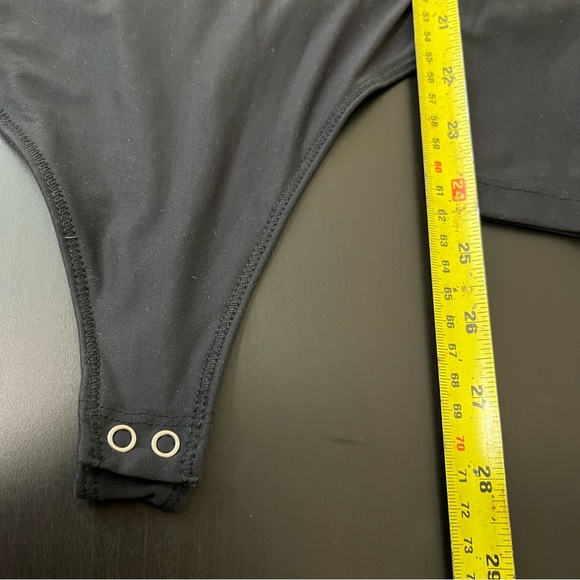 Abercrombie & Fitch Soft Matte Seamless Square Neck Bodysuit - Picture 12 of 12